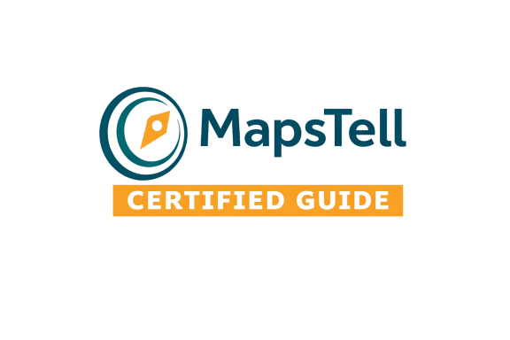MapsTell Certified Guide Logo van MapsTell met de tekst "Certified Guide" in oranje.
